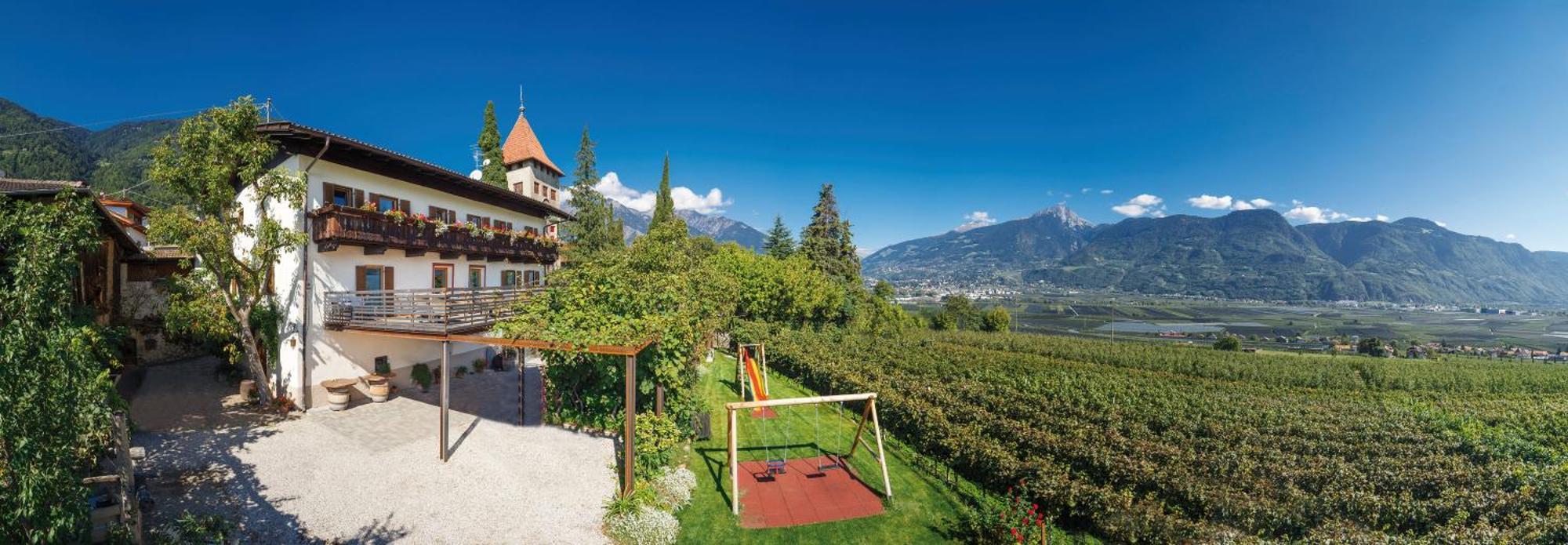 Biedermannhof Hotel Cermes Kültér fotó